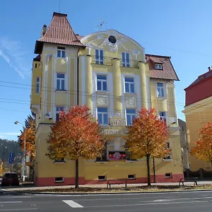 https://pension-elektra.marianskelaznehotels.net